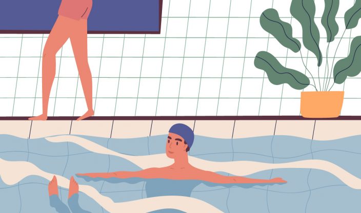Mann schwimmt