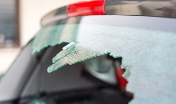 Kaputte Heckscheibe Auto